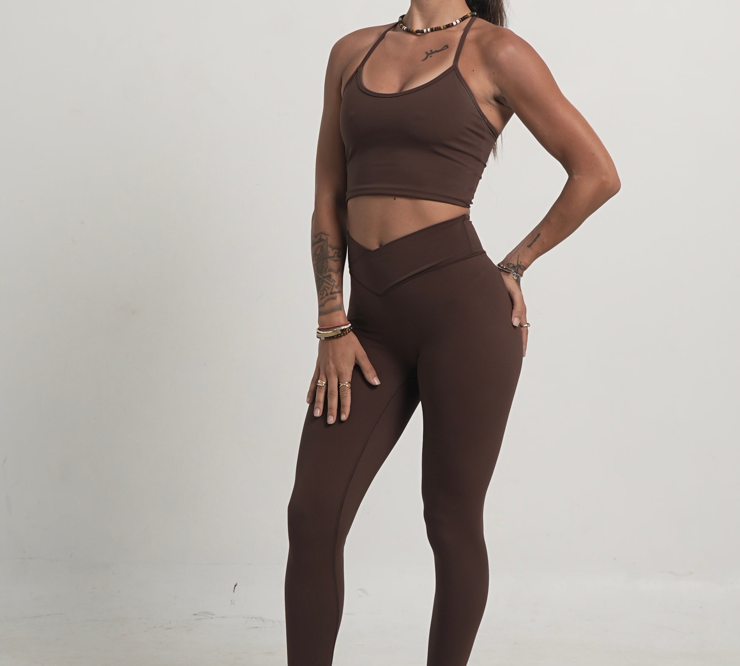 L'ESSENCE - Legging taille haute en V